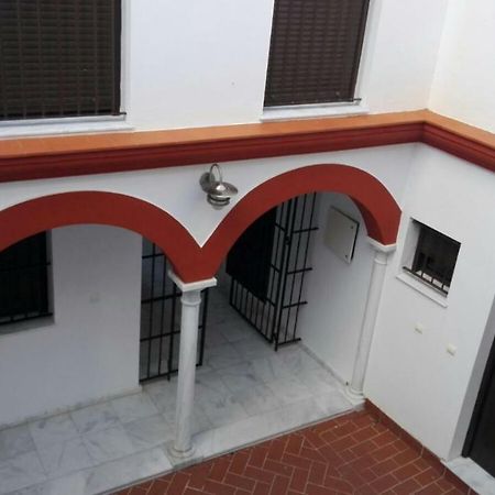 Апартаменты Apartamento Vacacional Carmona Экстерьер фото