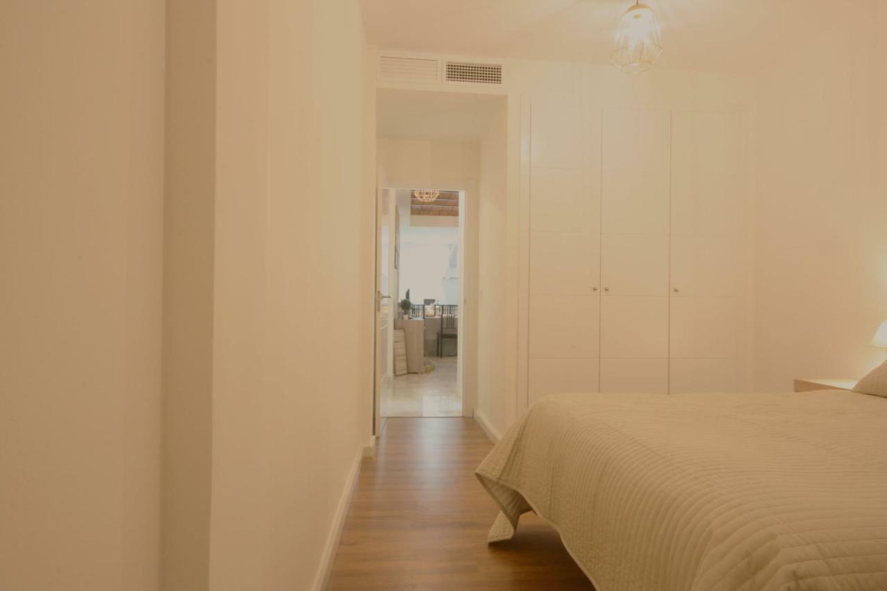 Апартаменты Apartamento Vacacional Carmona Экстерьер фото