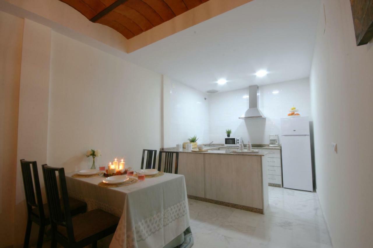 Апартаменты Apartamento Vacacional Carmona Экстерьер фото