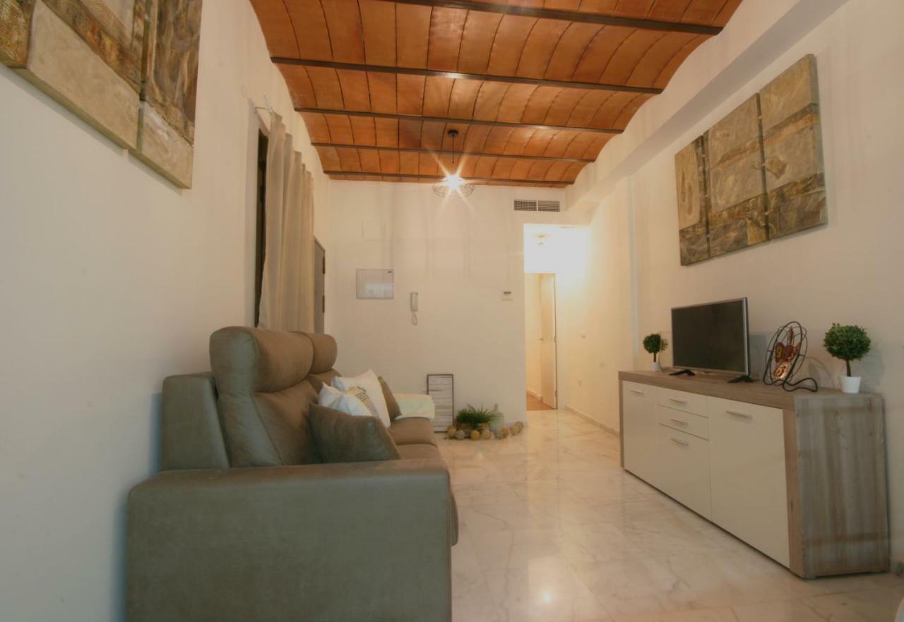 Апартаменты Apartamento Vacacional Carmona Экстерьер фото