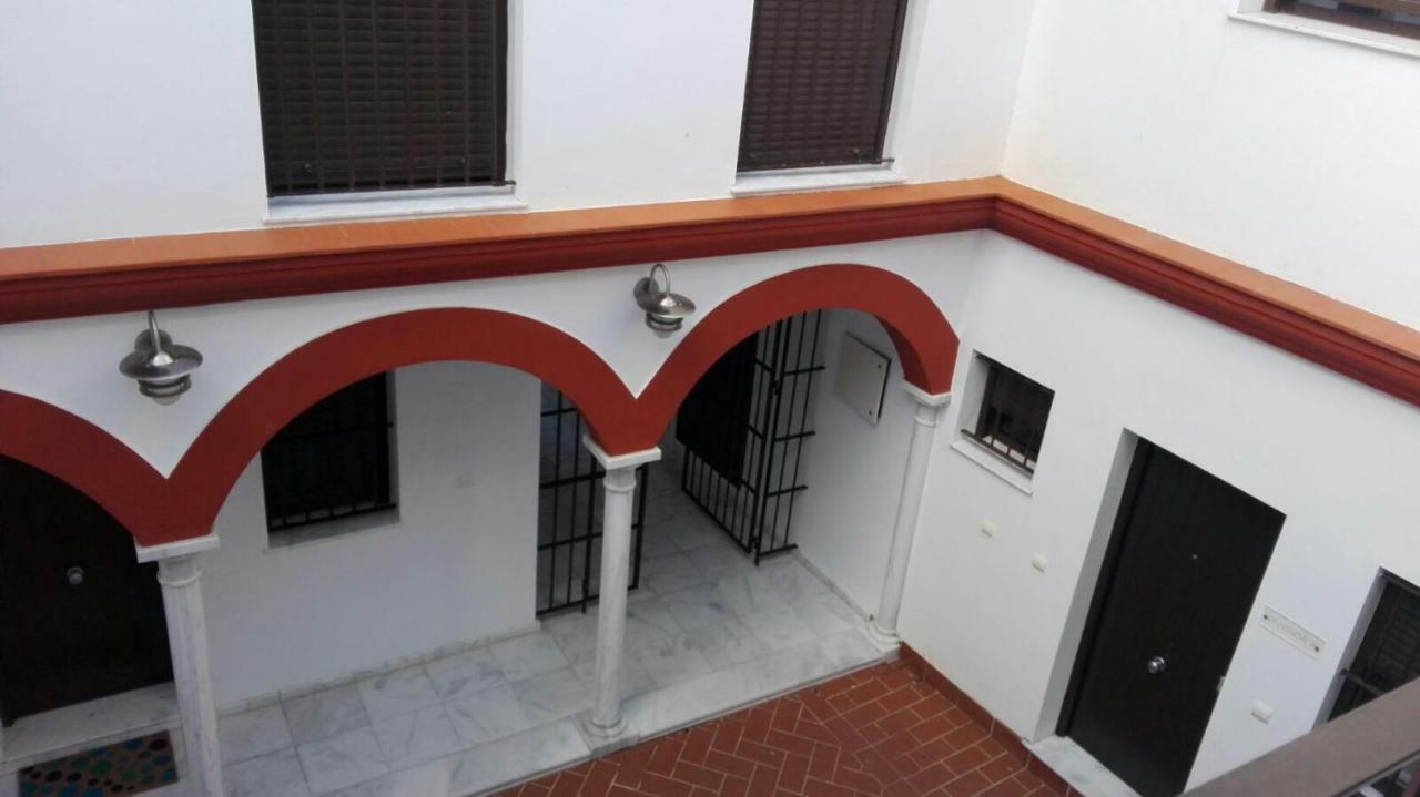 Апартаменты Apartamento Vacacional Carmona Экстерьер фото